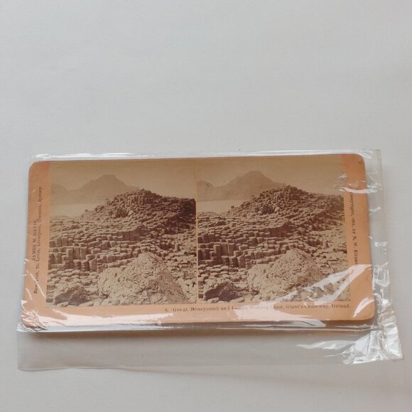 Antique Stereograph Great Honeycomb and Ladies Wishing Chair, Giant's Causeway - Picture 1 of 5